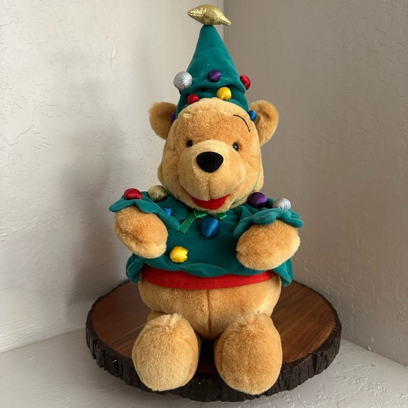🎄Disney Store Winnie the Pooh Christmas Tree Holiday Plush🎄 - Picture 1 of 14